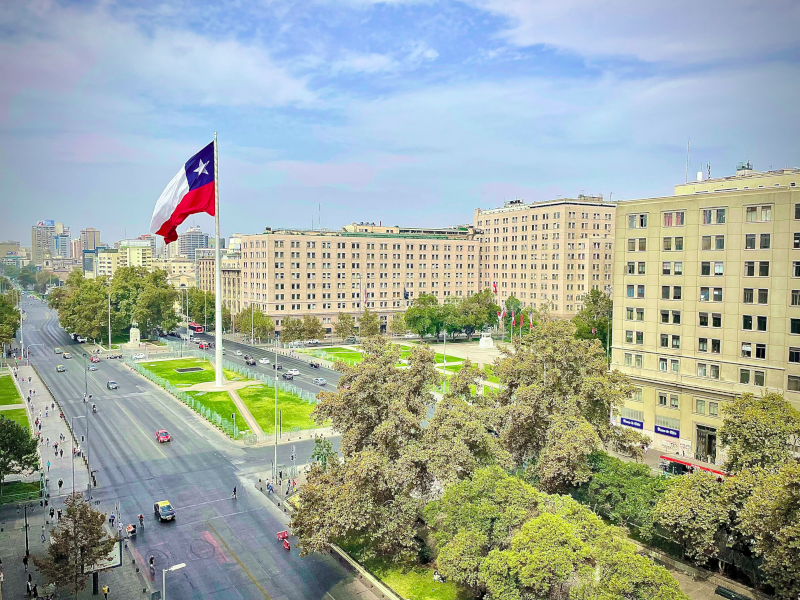 Chile ra mắt mô hình AI nguồn mở đầu tiên được thiết kế cho các nền văn hóa Mỹ Latinh